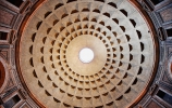 Eindrucksvolle Kuppel des Pantheon