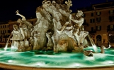 Vier-Ströme-Brunnen :: Meisterwerk von Bernini  Vierter Altar der Wissenschaft – Wasser: Rettung Kardinal Baggia´s